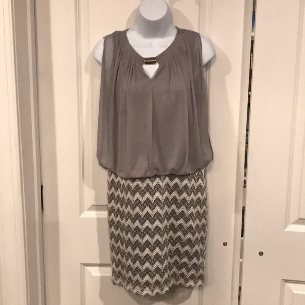 Perceptions formal sleeveless dress